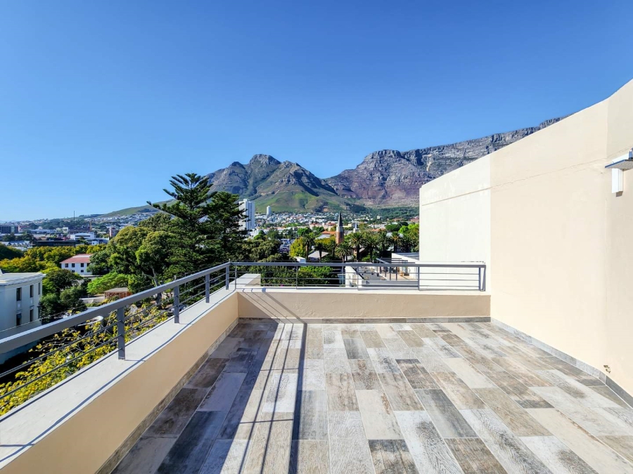 1 Bedroom Property for Sale in Gardens Western Cape